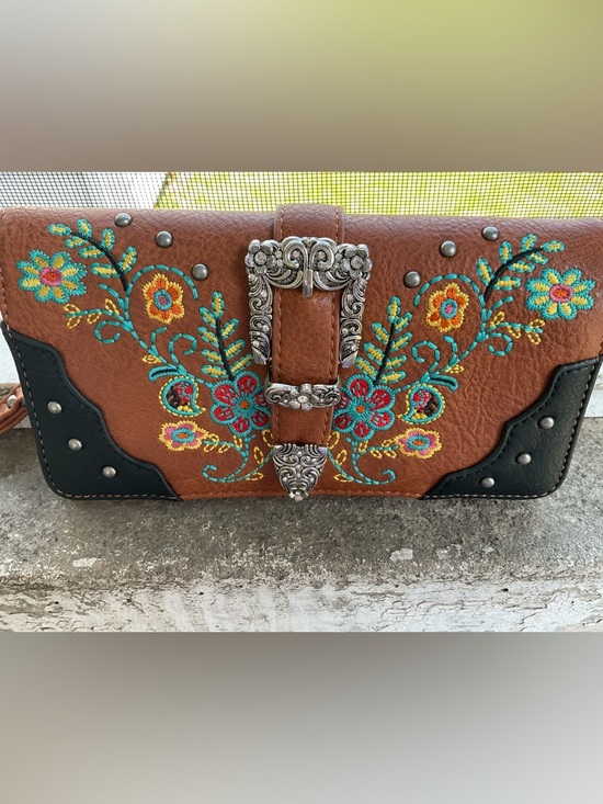 Montana West Handbags - MONTANA WEST WALLET Brown Embroidered Floral Wallet Clutch with Silver Buckle